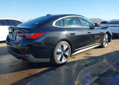 2024 BMW I4 Gran Coupe xDrive40 z USA, uszkodzony, nr VIN WBY83FB00RFS24968